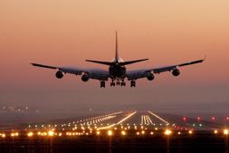 Iran Airport-Reviews-Airplane-Landing