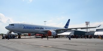 تحویل هواپیمای ایرباس a330 هما
