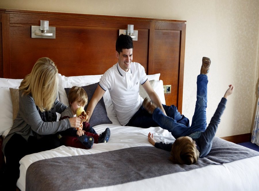 mount-errigal-hotel-room-family-01-1800x1032