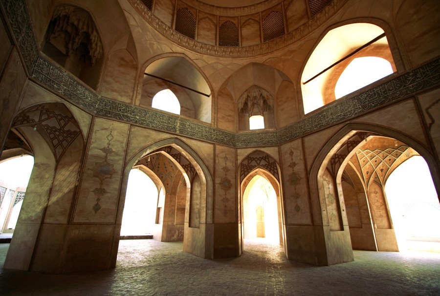 مسجد آقا بزرگ
