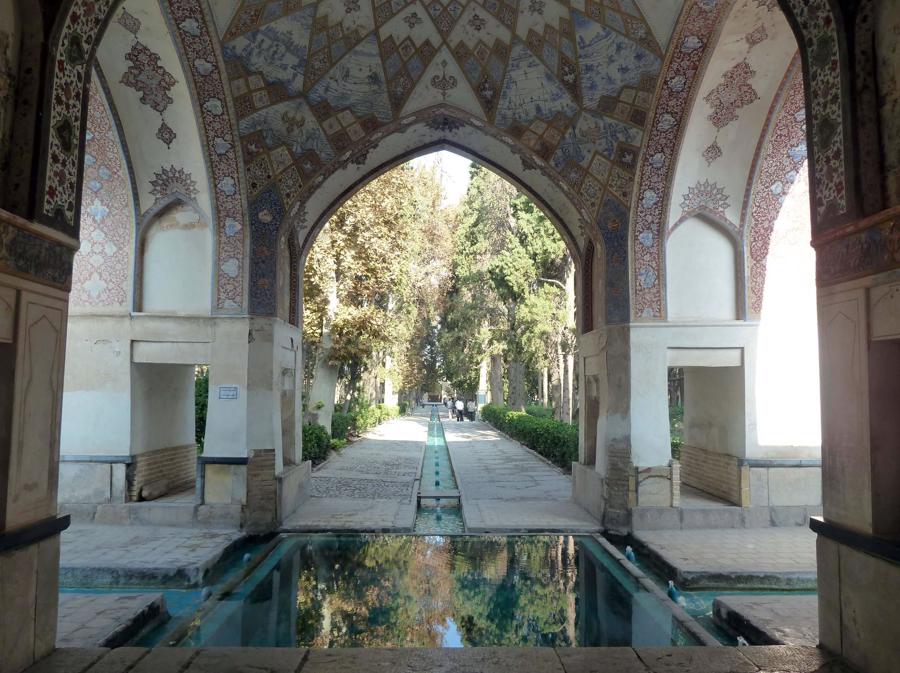  باغ فین