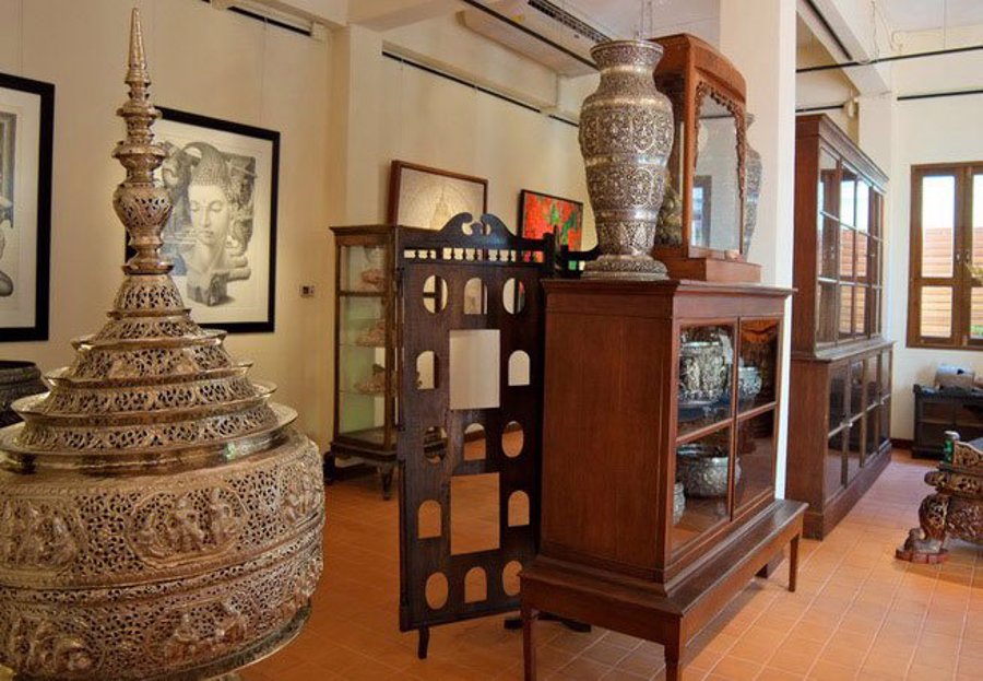 Gallery Kang Wat