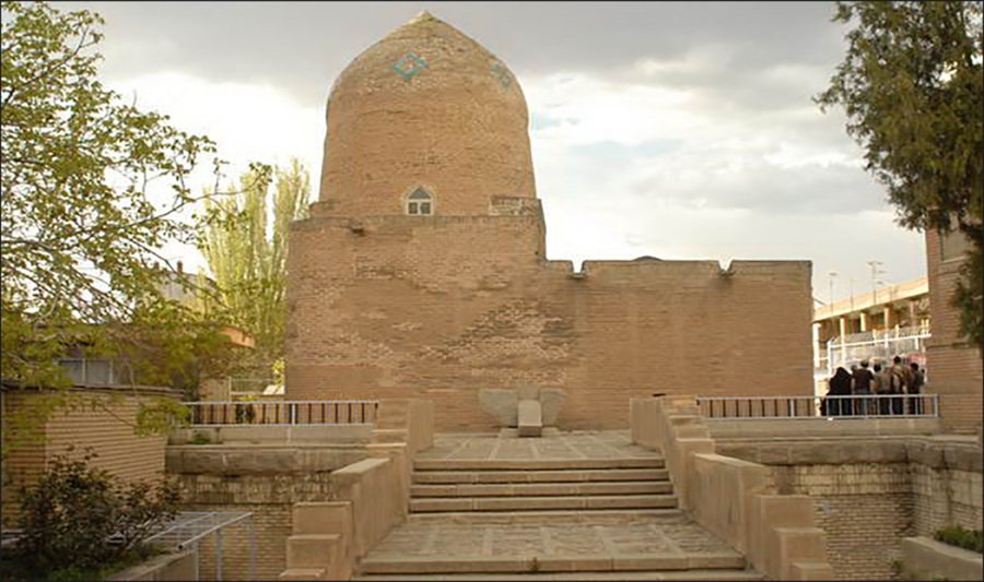 زیارتگاه استر و مردخای همدان