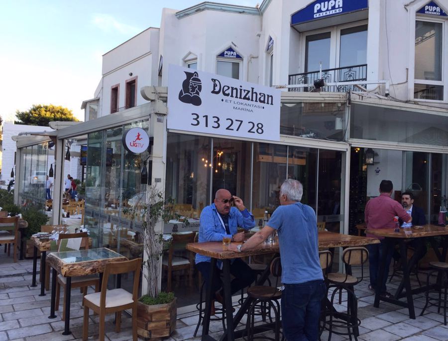رستوران دنیزان در مرکز بدروم