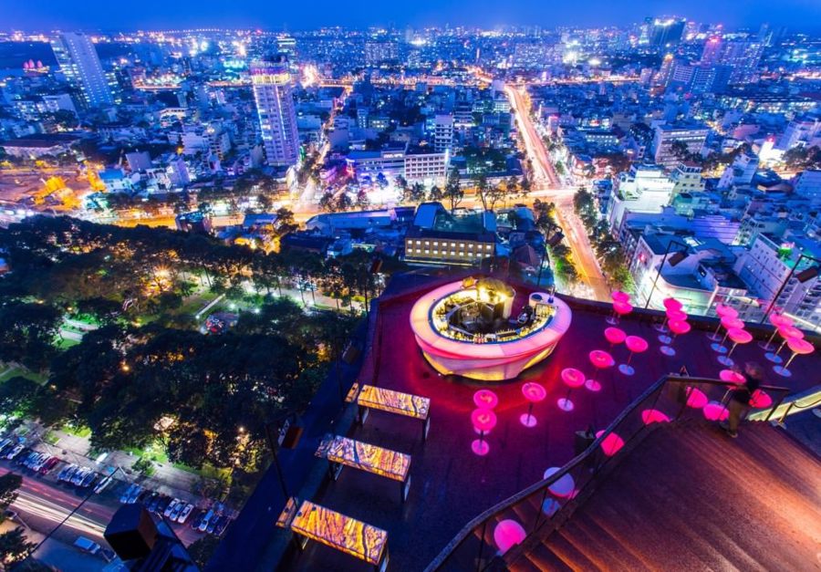 شب زنده داری در هوشی مین