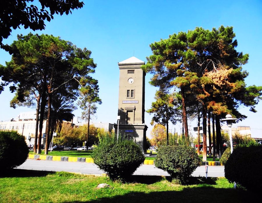 ساعت مارکار یزد نقطه ی وسط ایران