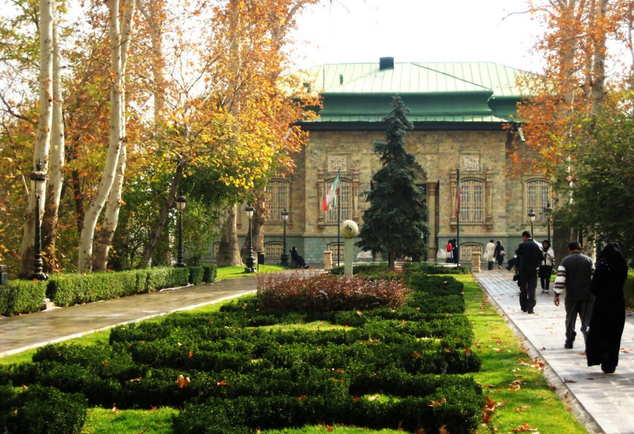 کاخ سعدآباد