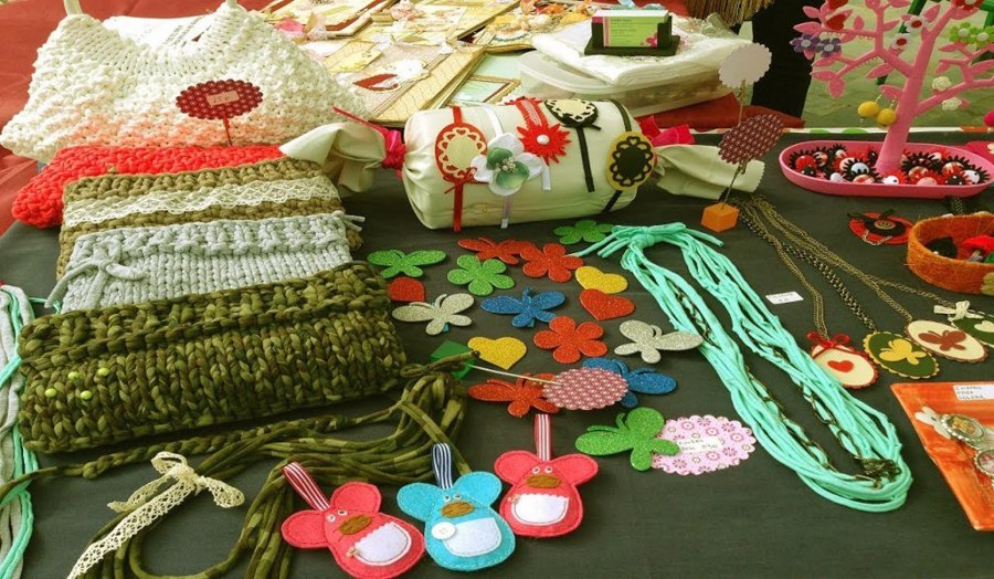 با فعالیت های هنری درآمد کسب کنید