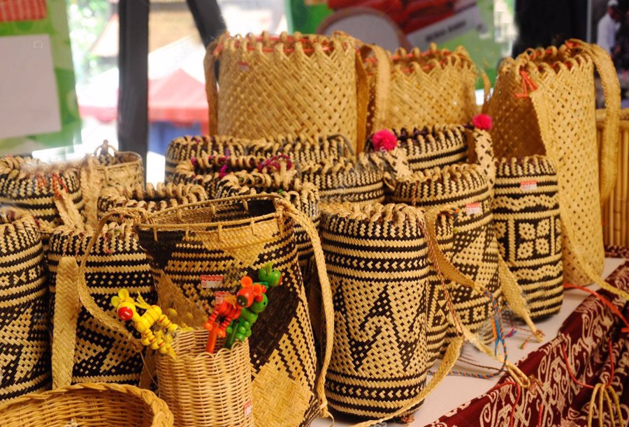 صنایع دستی بافته شده در مالزی