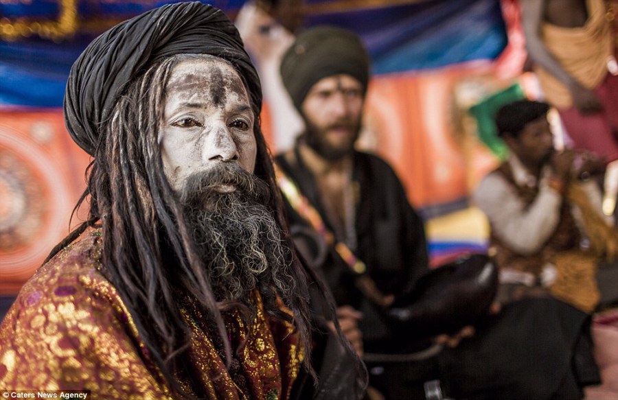 قبیله آدم خوار در اندونزی