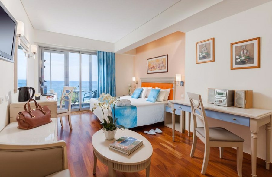 هتل تروپیکال آتن | Tropical Hotel athens