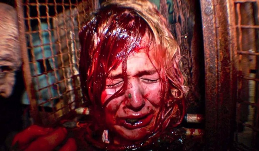 صحبت های یکی از قربانیان خانه وحشت درباره مک کامی