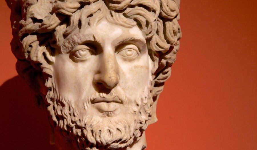 سالن Heads و Portraits