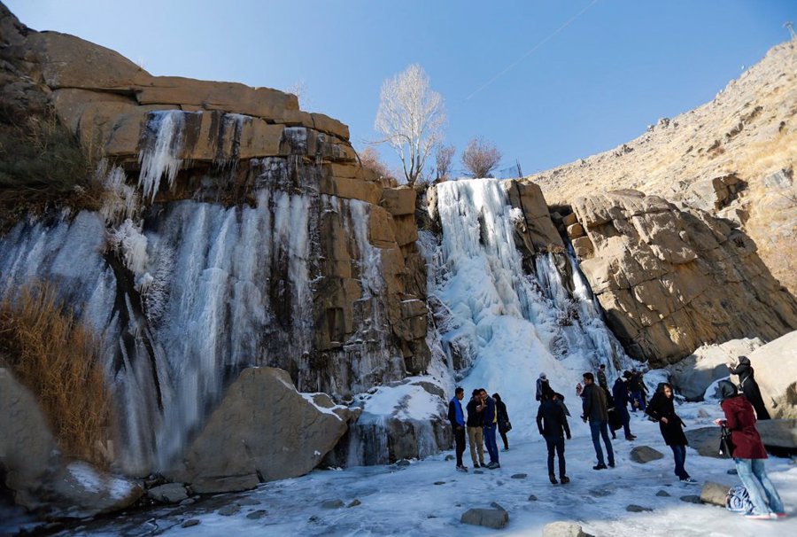 آبشار گنجنامه
