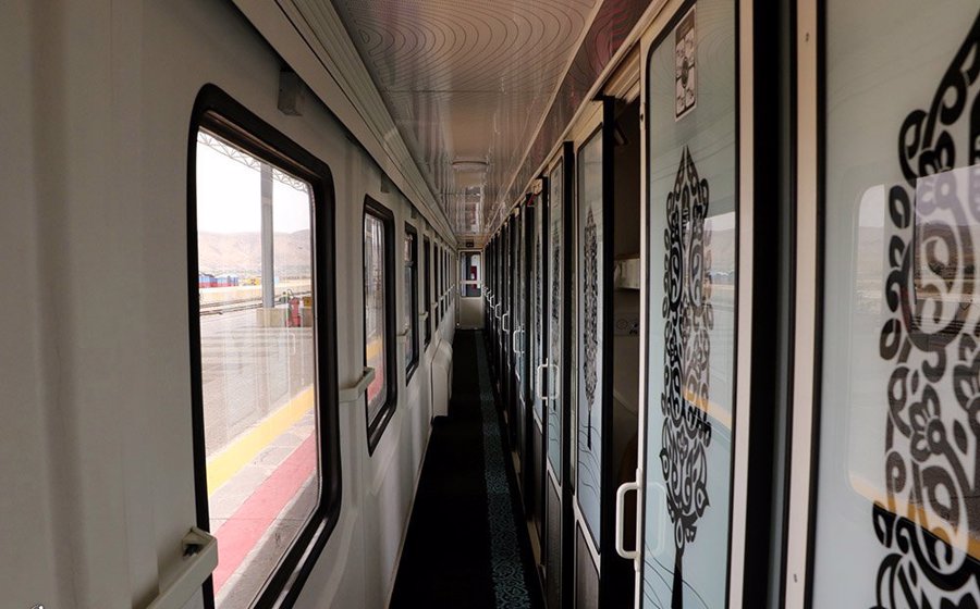 قطار اکونومی فدک