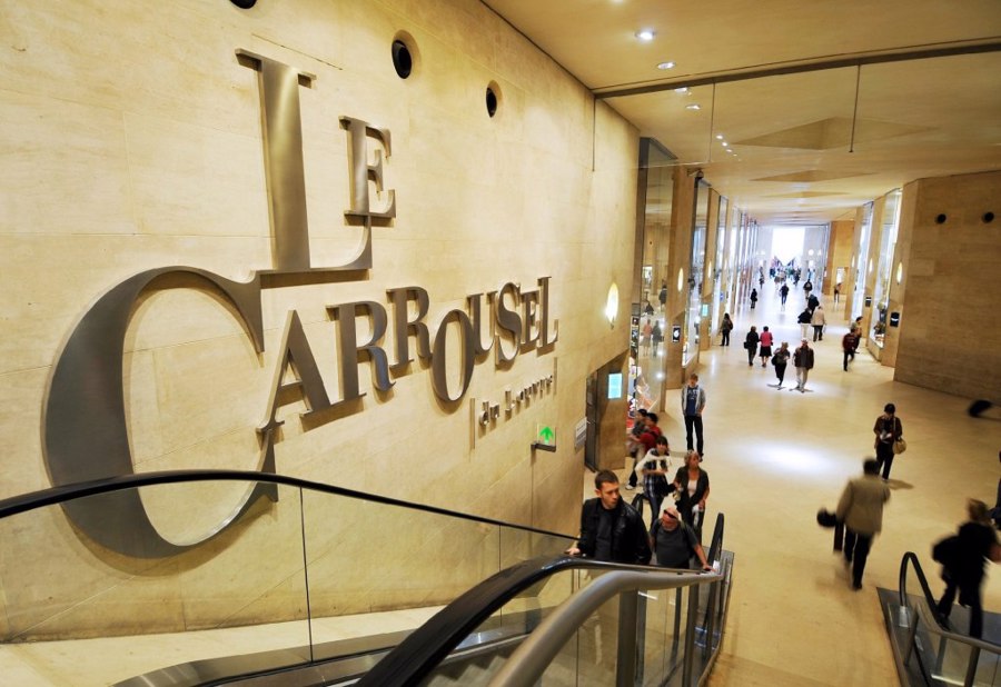 مرکز خرید زیرزمینی کاروزل دو لوور | Carrousel du Louvre