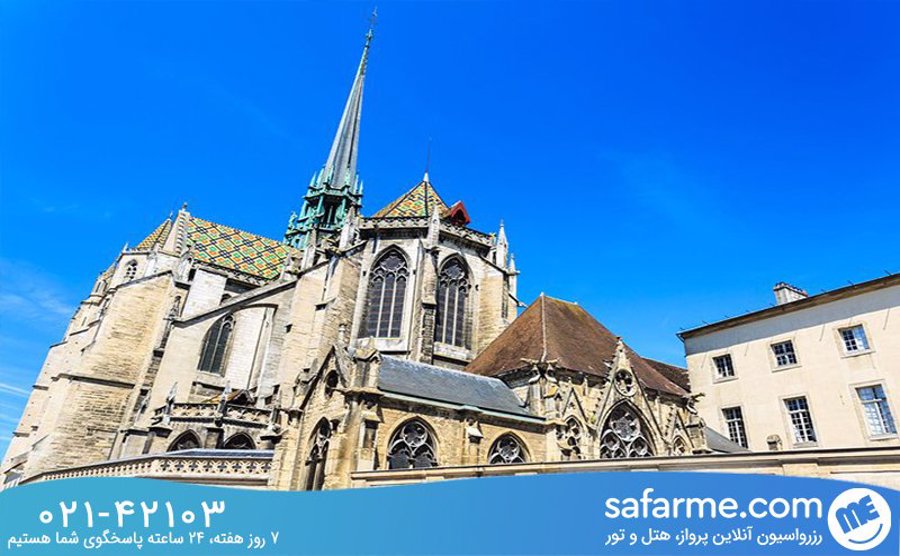  Cathédrale Saint-Bénigne