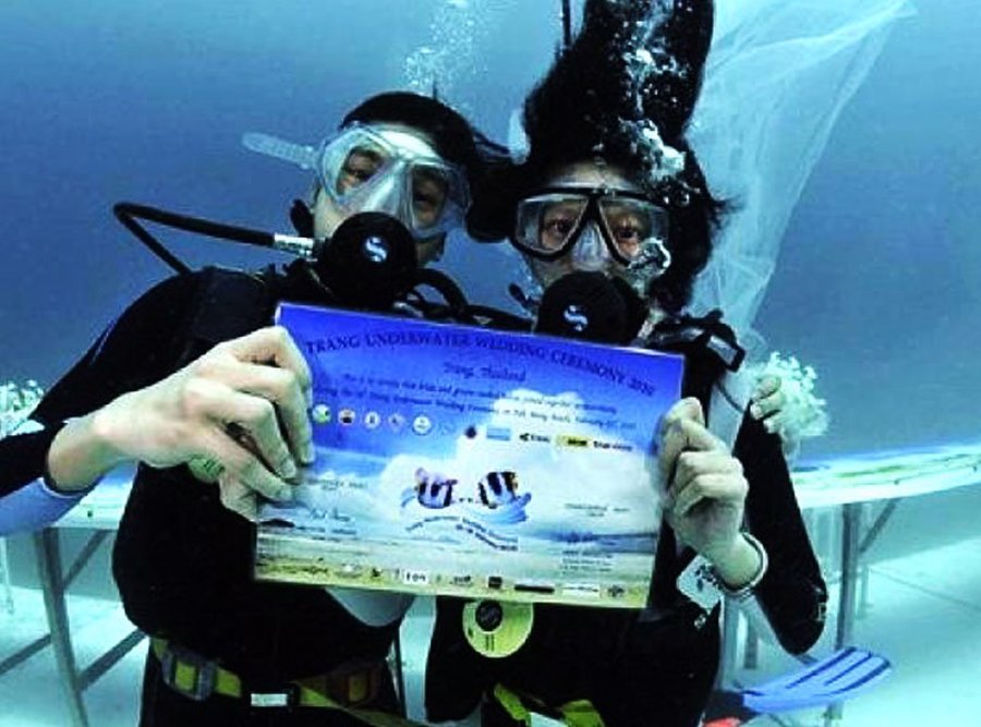 undersea 10
