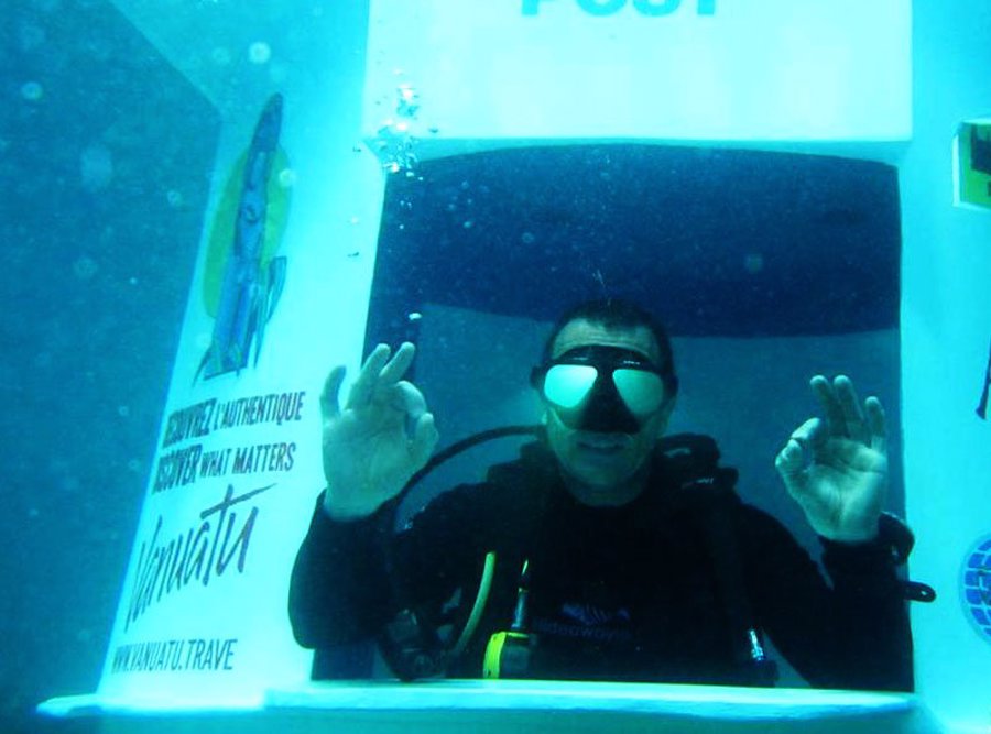 undersea 12