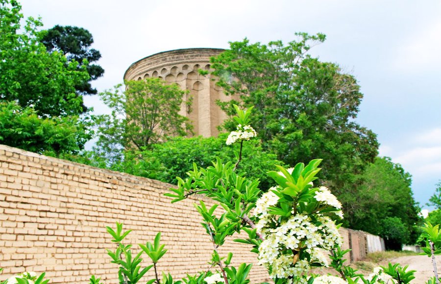 outside-view-of-toghrol-tower