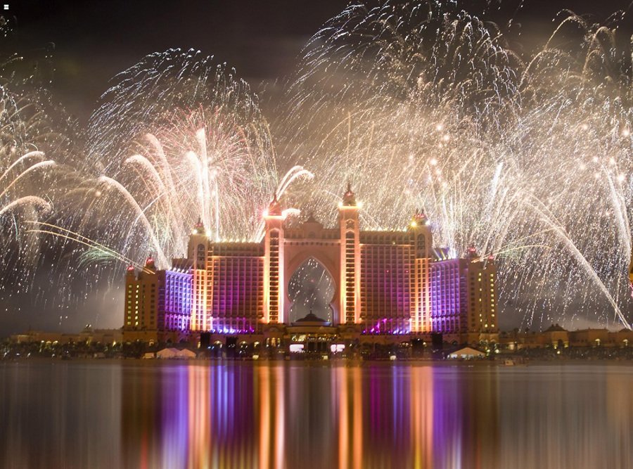 Dubai_new-year-eve-fireworks