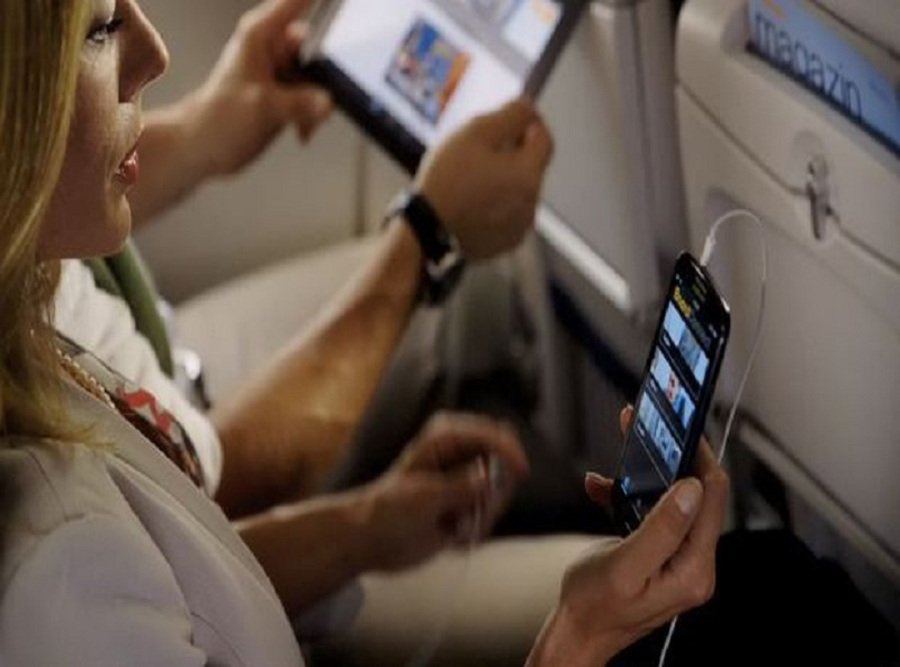 Cellphone-Airplane
