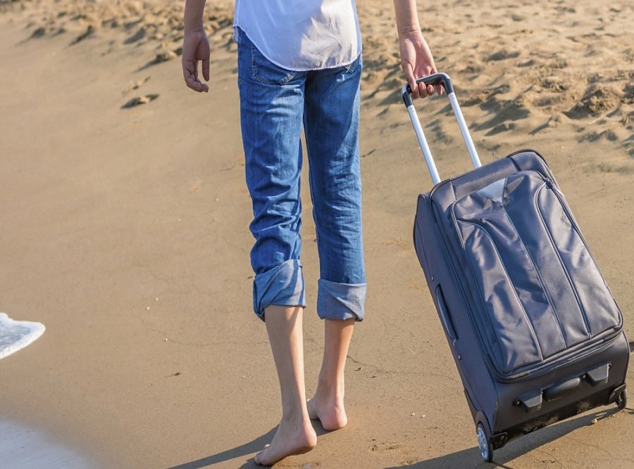 suitcase-1500x821